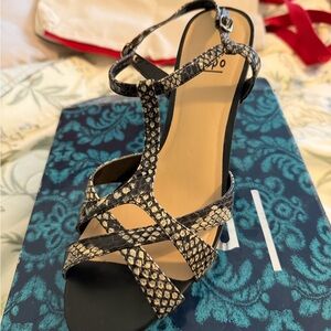 Impo Black and Cream Snakeskin Heels